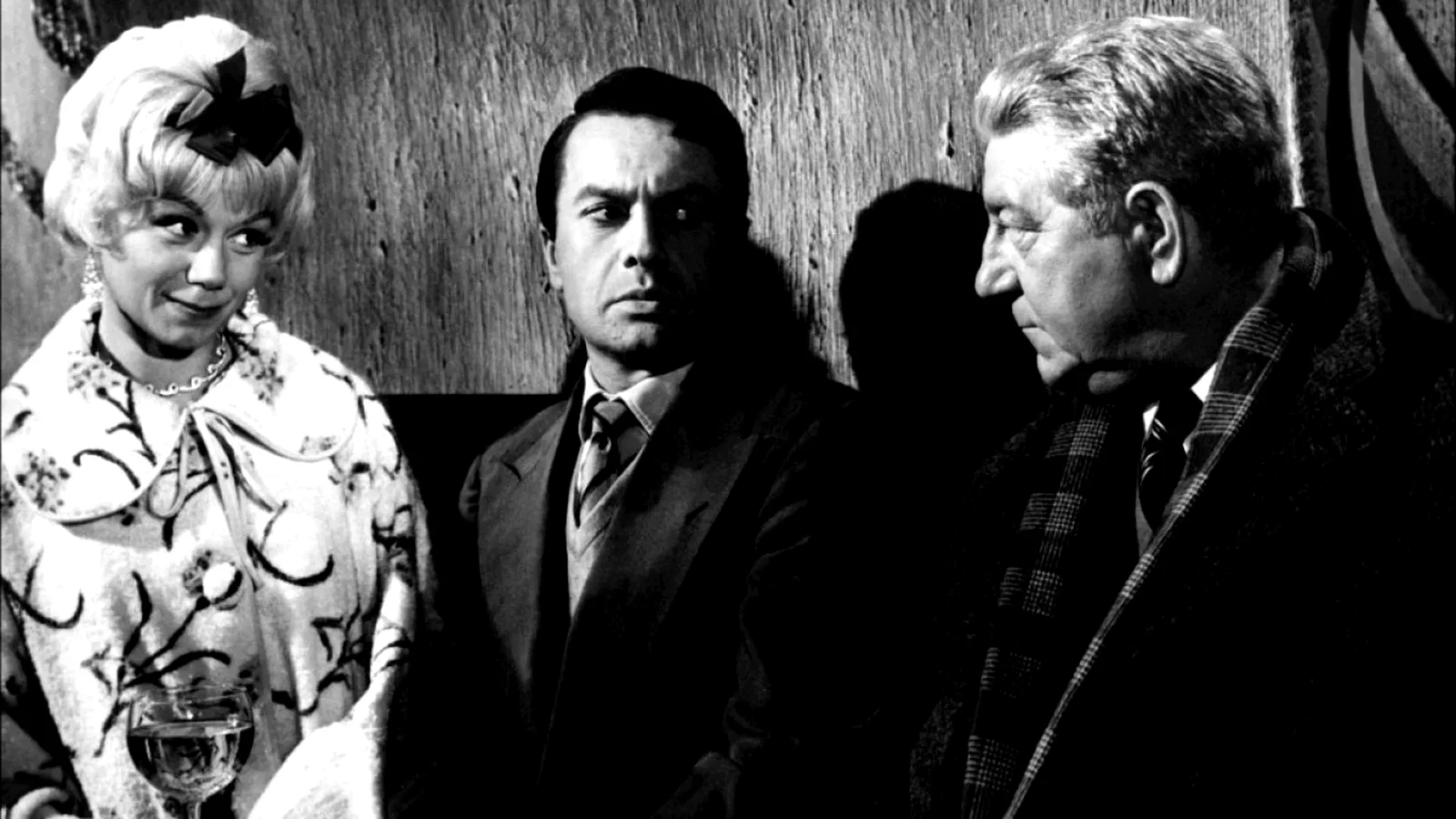 Photo du film : Maigret et l'affaire saint fiacre