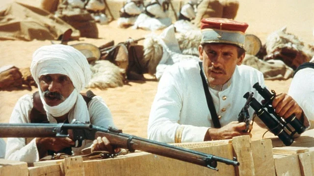 Photo 3 du film : Fort Saganne