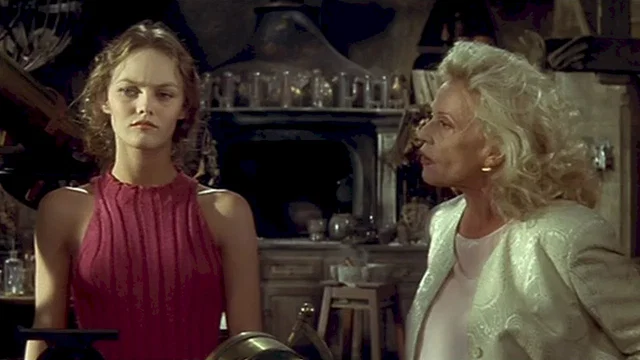 Photo 4 du film : Un amour de sorciere