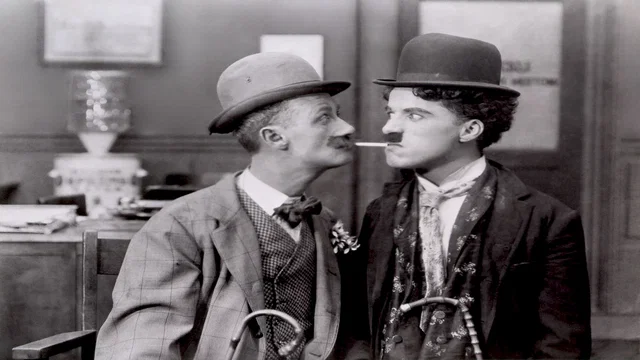 Photo 2 du film : Charlot debute