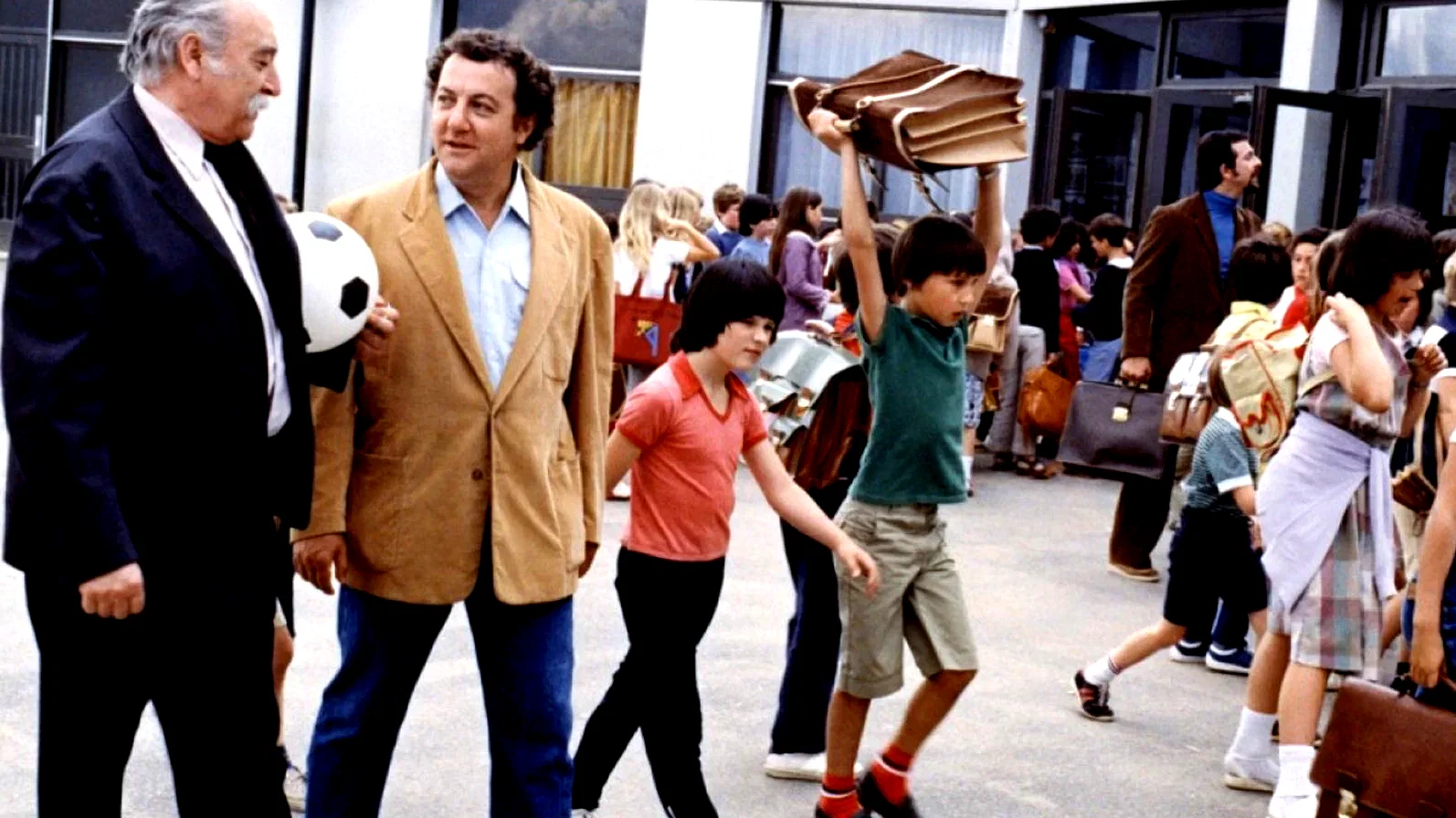 Photo 2 du film : Le maître d'école