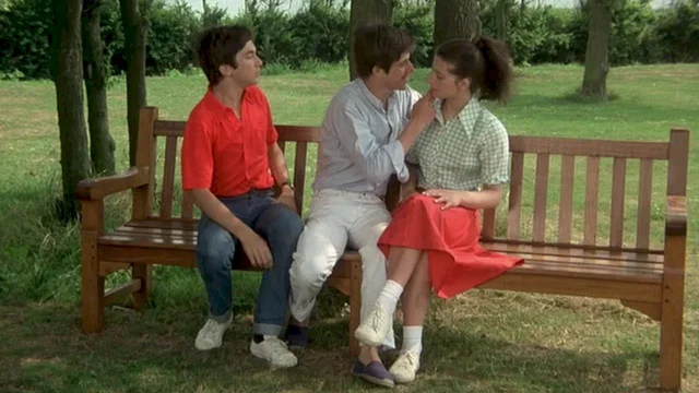 Photo 2 du film : A nous les petites anglaises