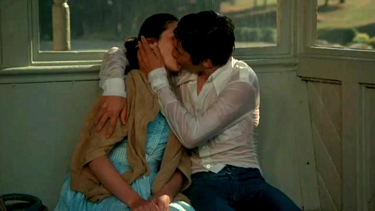 Photo 3 du film : A nous les petites anglaises