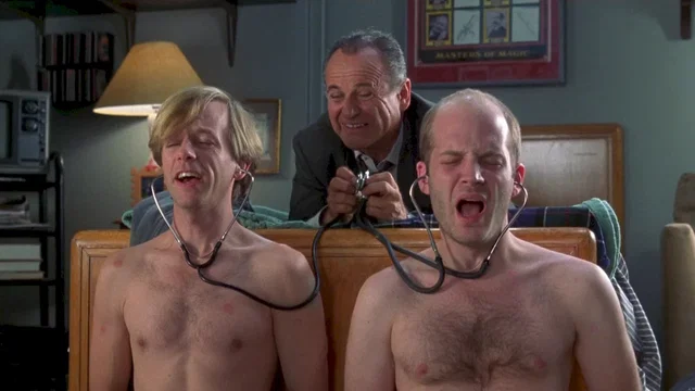 Photo 2 du film : 8 têtes dans un sac