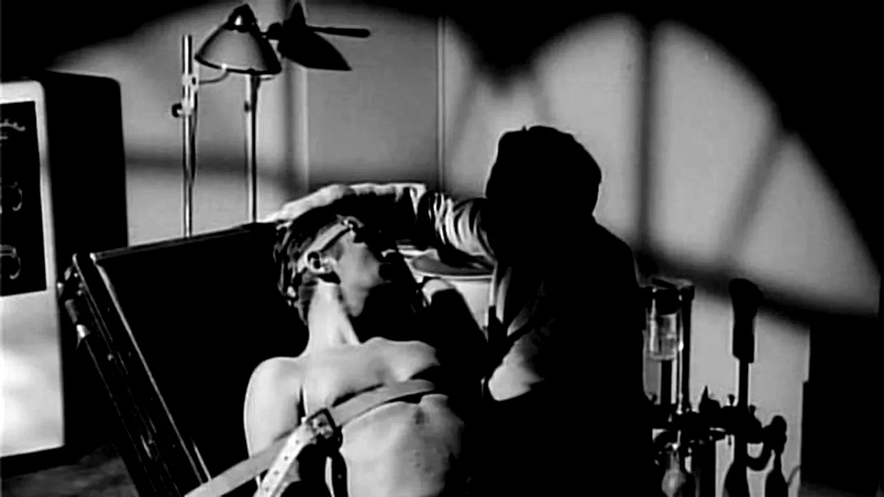 Photo 2 du film : Shock corridor
