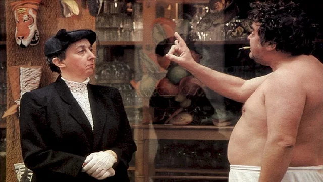 Photo 2 du film : Gros degueulasse