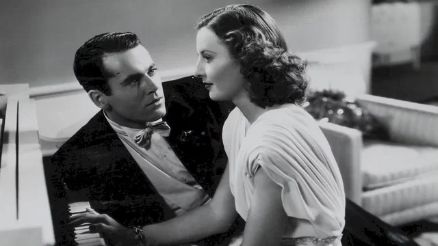 Photo 2 du film : Miss manton est folle