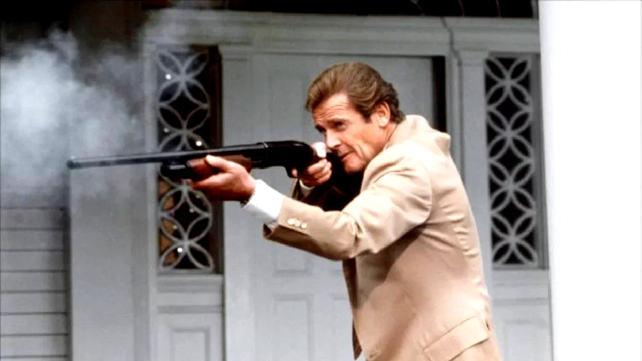 Photo 7 du film : Dangereusement votre