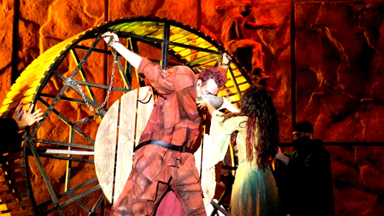 Photo 2 du film : Notre dame de paris