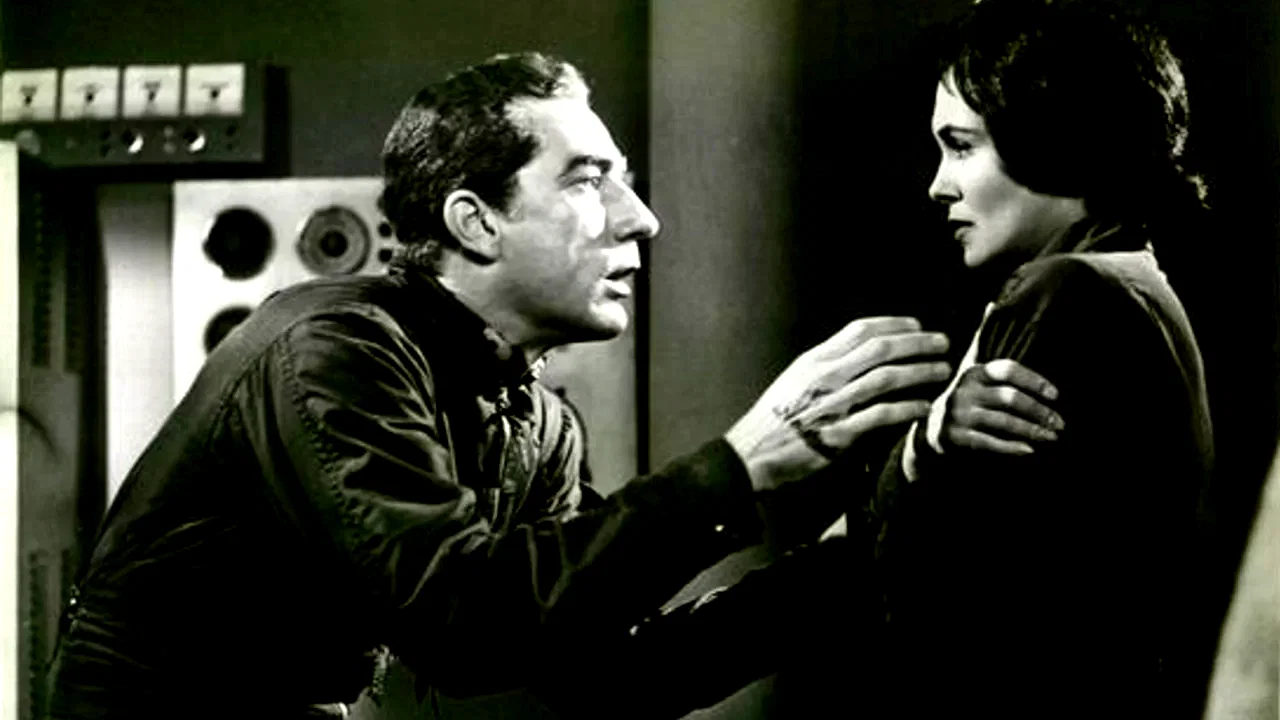 Photo 2 du film : War of the satellites