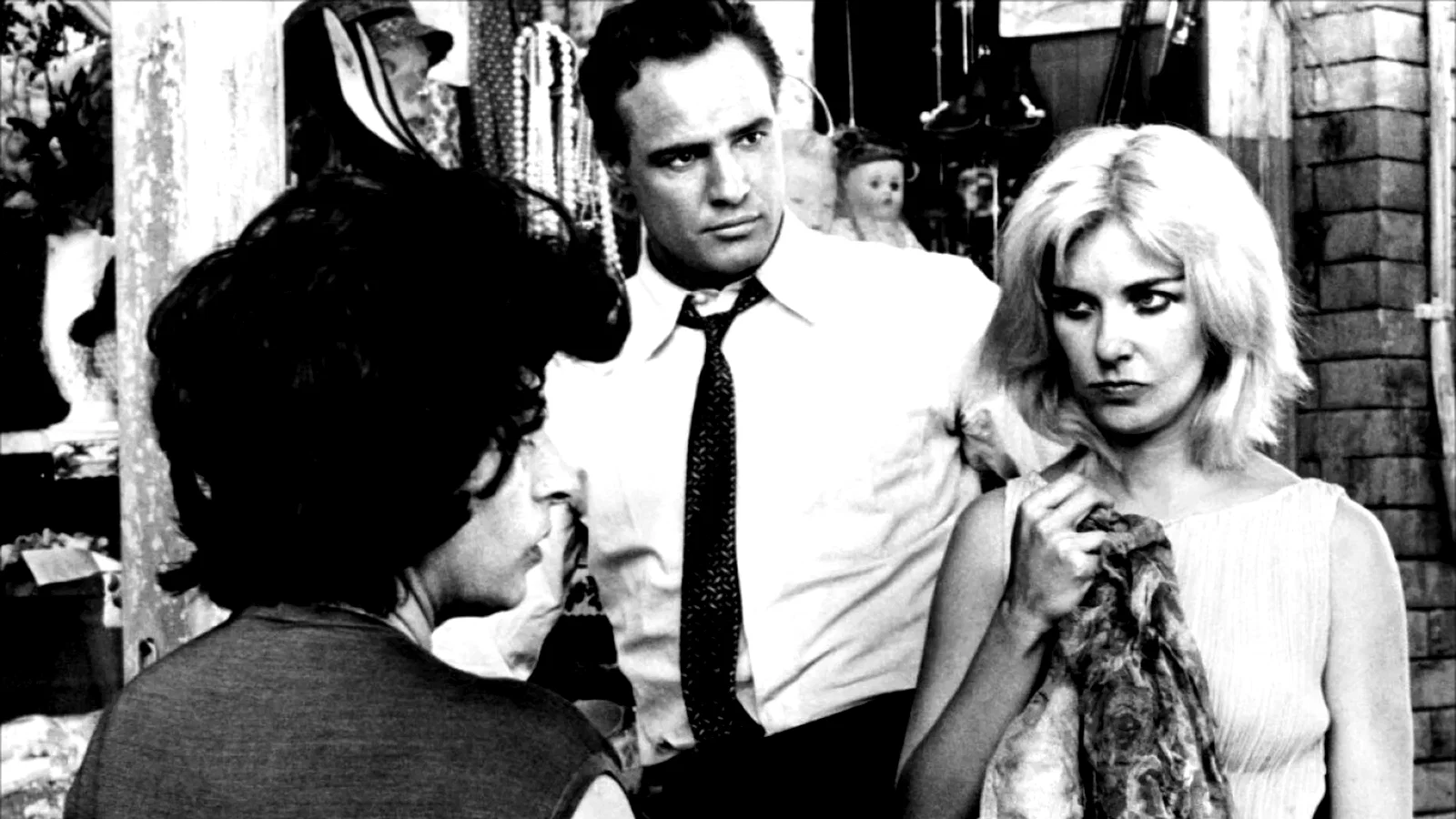 Photo 2 du film : L'homme a la peau de serpent