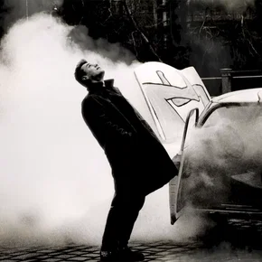 Photo du film : From the Sky Down
