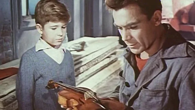 Photo 3 du film : Le Rouleau compresseur et le Violon