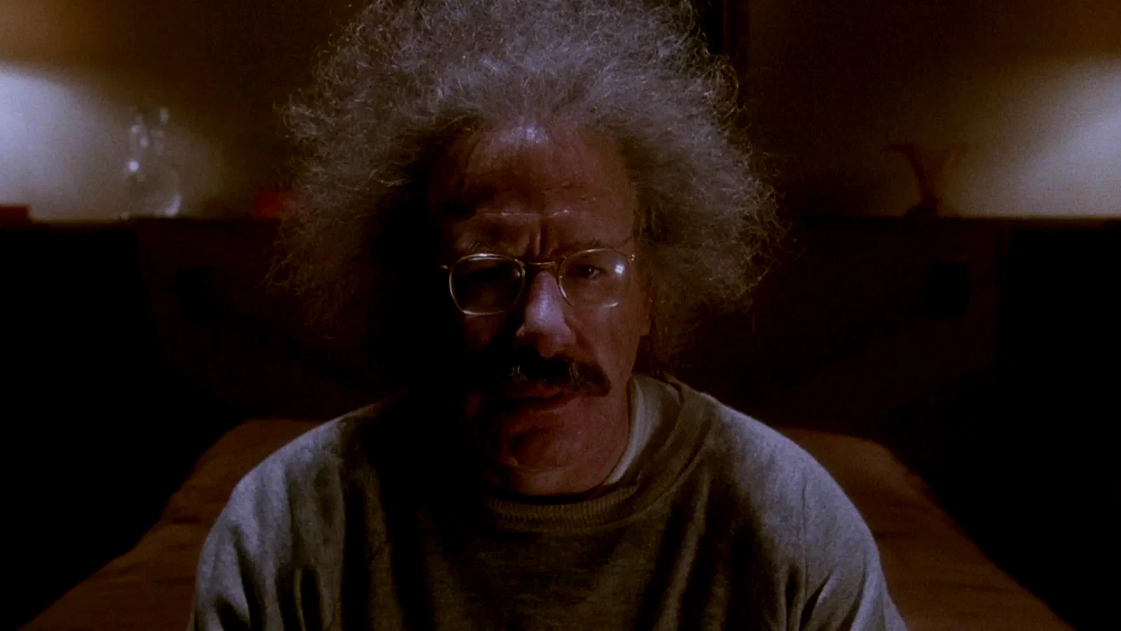Photo 2 du film : Insignificance