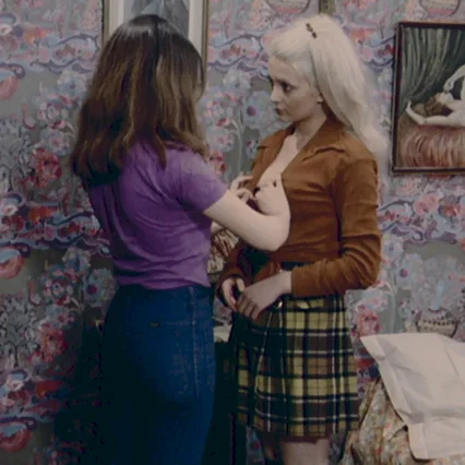Miniature photo du film : Jeunes filles impudiques