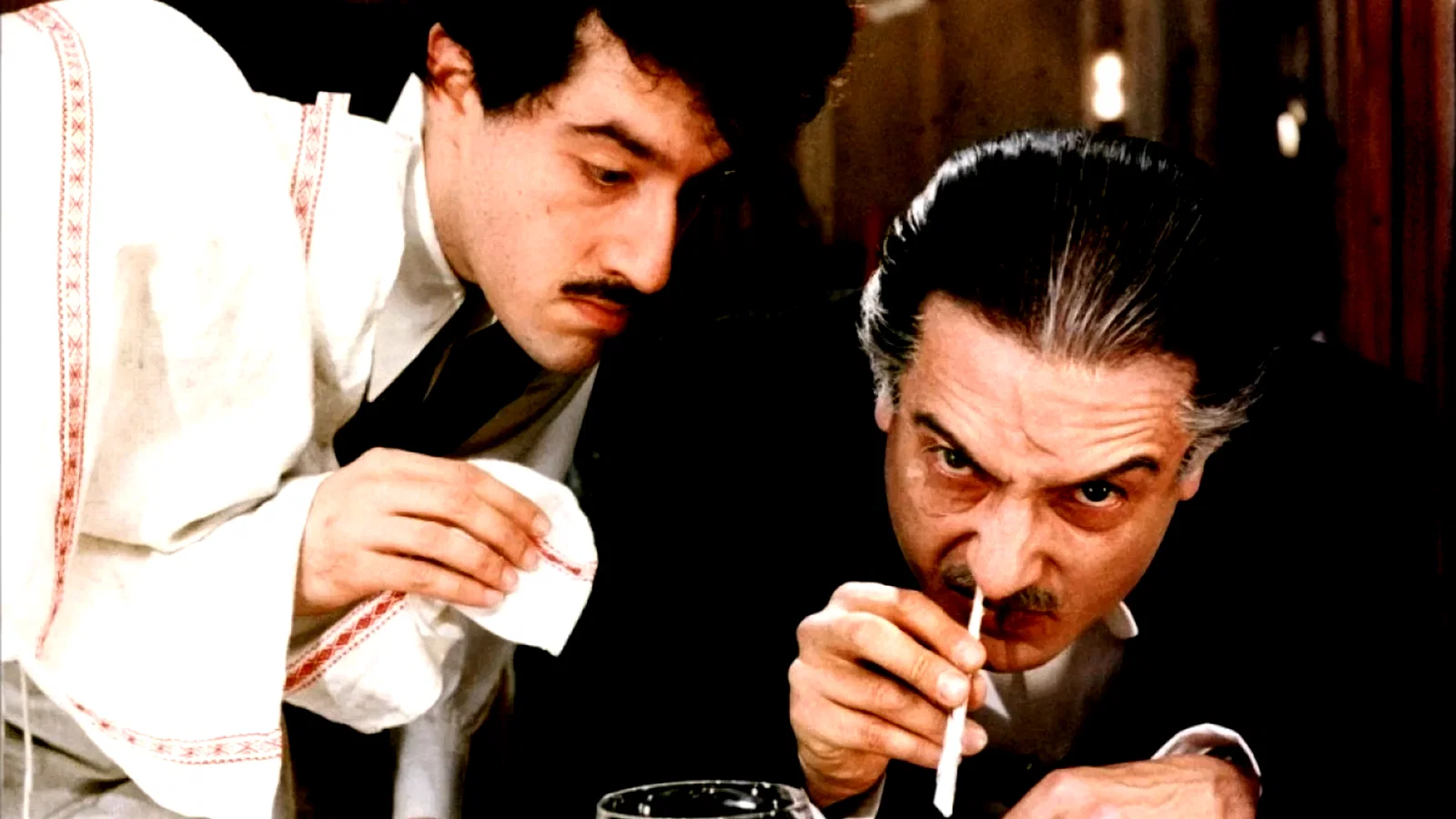 Photo 5 du film : Le bal