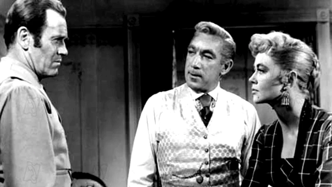 Photo 2 du film : L'homme aux colts d'or
