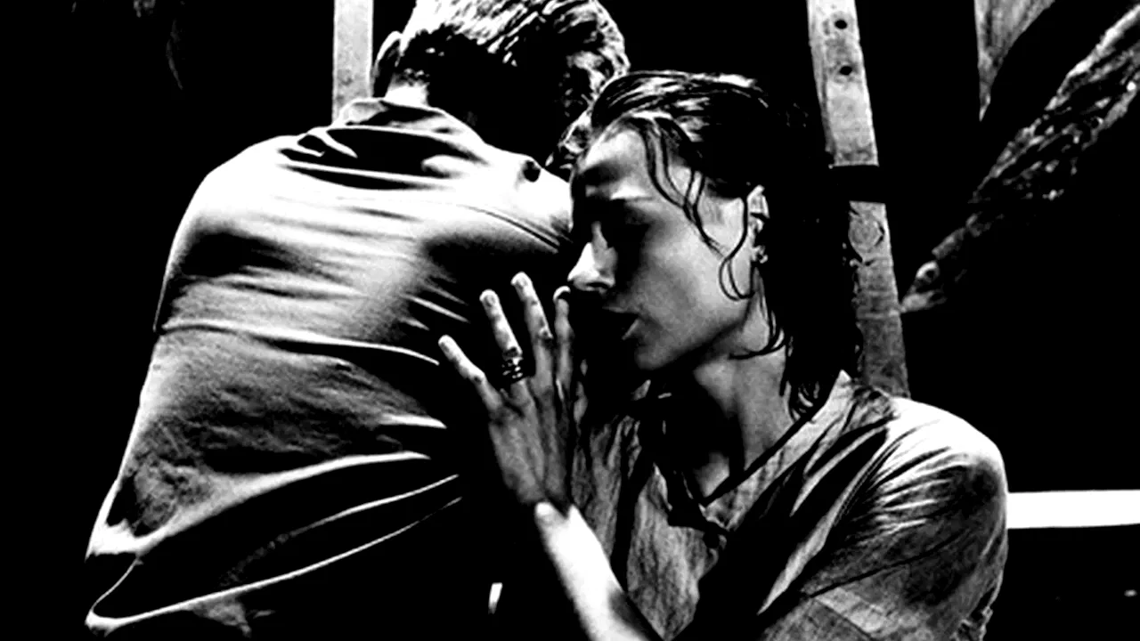 Photo 2 du film : A travers le miroir