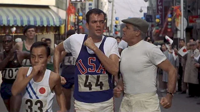 Affiche du film : Rien ne sert de courir