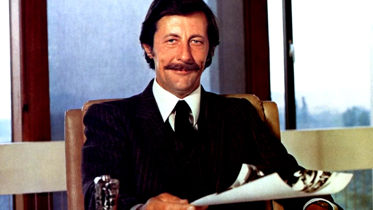 Photo du film : Le Grand Blond avec une chaussure noire
