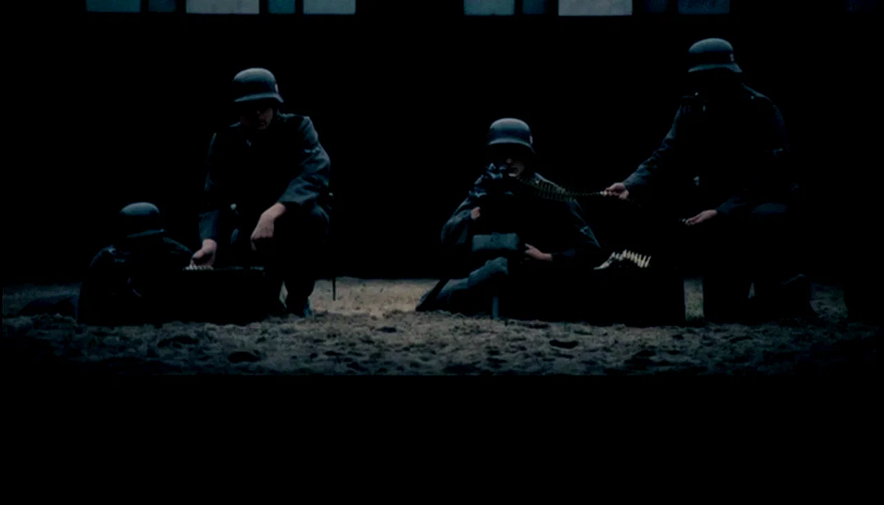 Photo 4 du film : L'armée des ombres