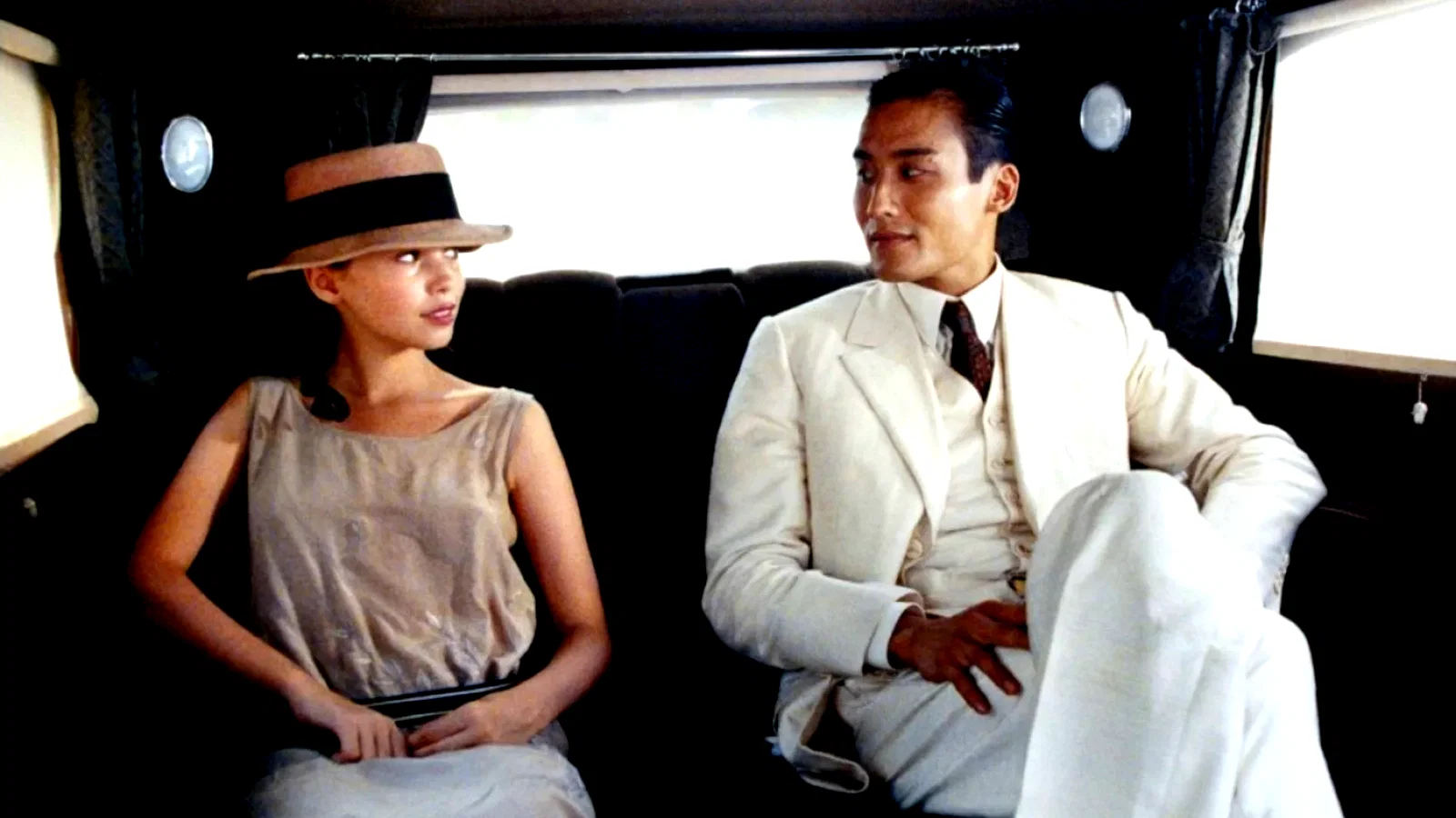 Photo 2 du film : L'amant