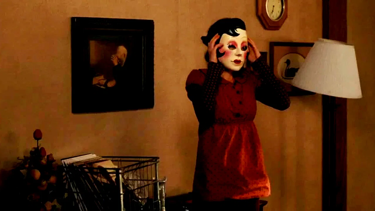 Photo 8 du film : The strangers