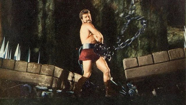 Photo 2 du film : Maciste contre les hommes de pierre