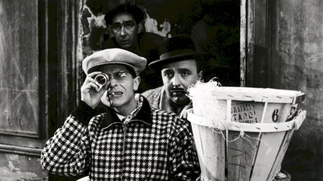 Photo 2 du film : Les trois font la paire