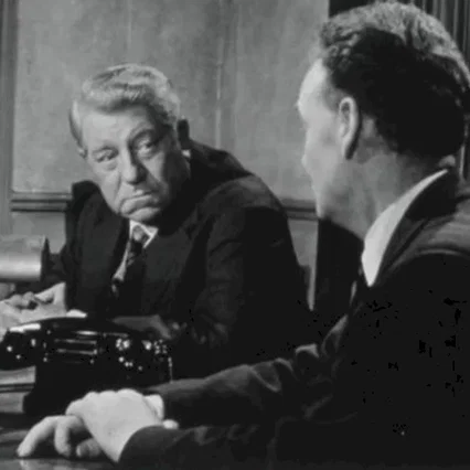 Miniature photo du film : Maigret voit rouge