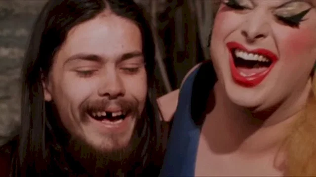 Photo 2 du film : Pink flamingos