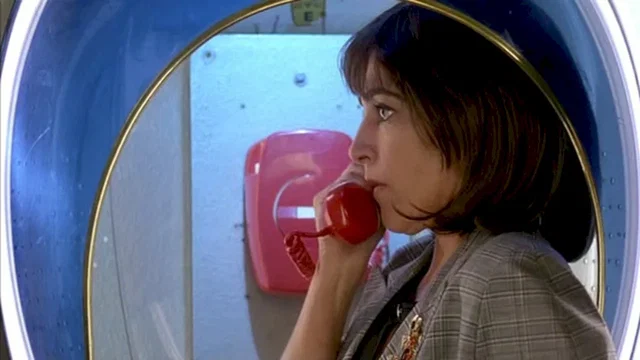 Photo 2 du film : Femmes au bord de la crise de nerfs