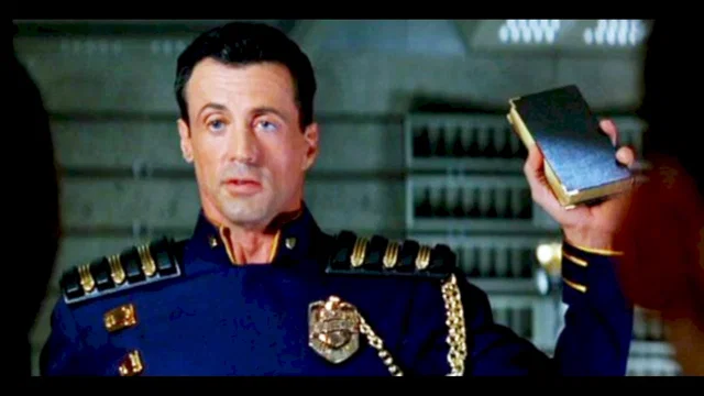 Photo 4 du film : Judge dredd