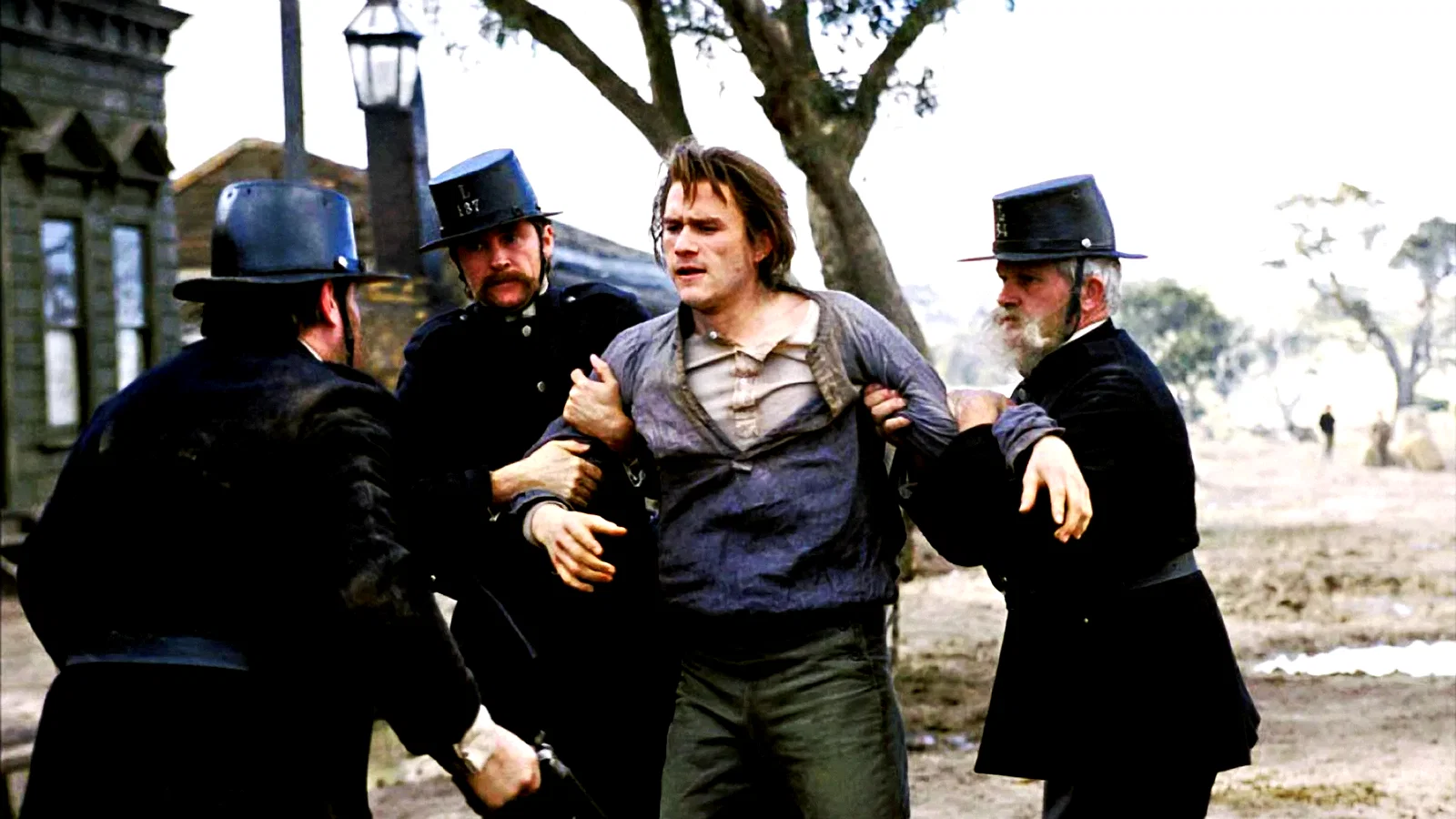 Photo 5 du film : Ned kelly