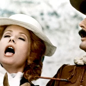 Photo du film : Touche pas a la femme blanche