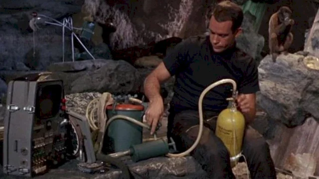 Photo 4 du film : Robinson crusoe sur mars