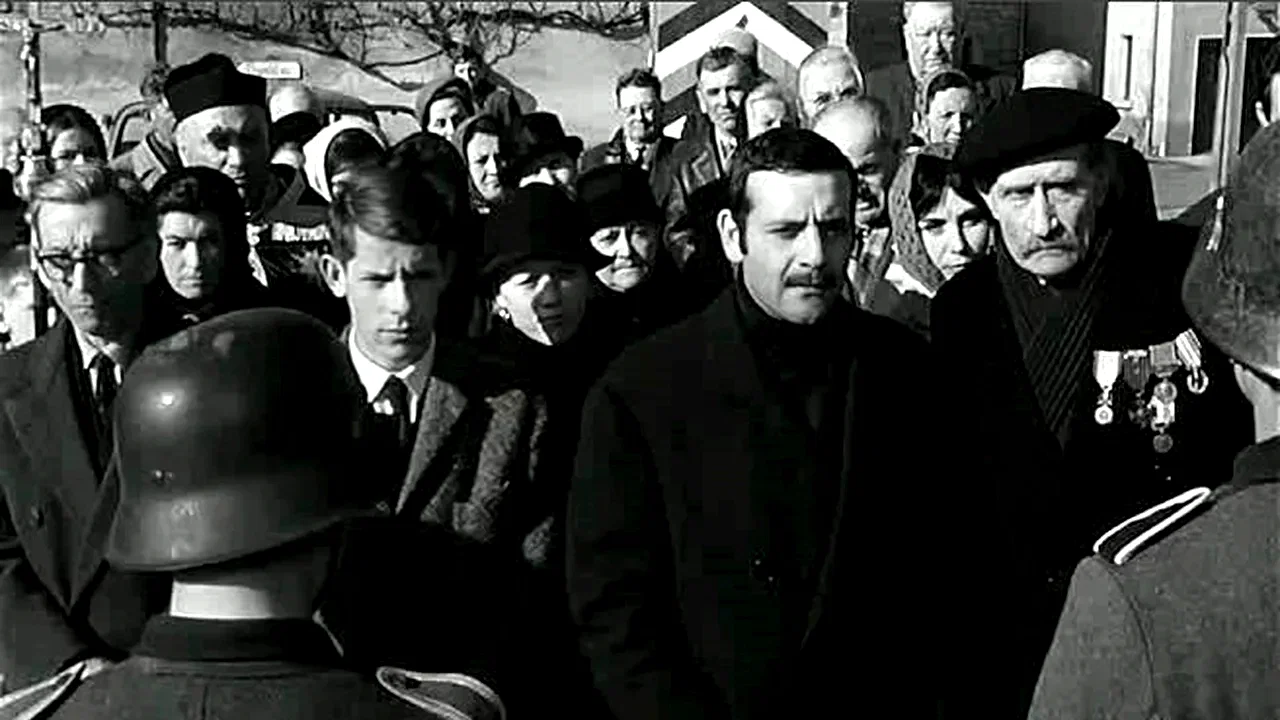 Photo 2 du film : La ligne de demarcation