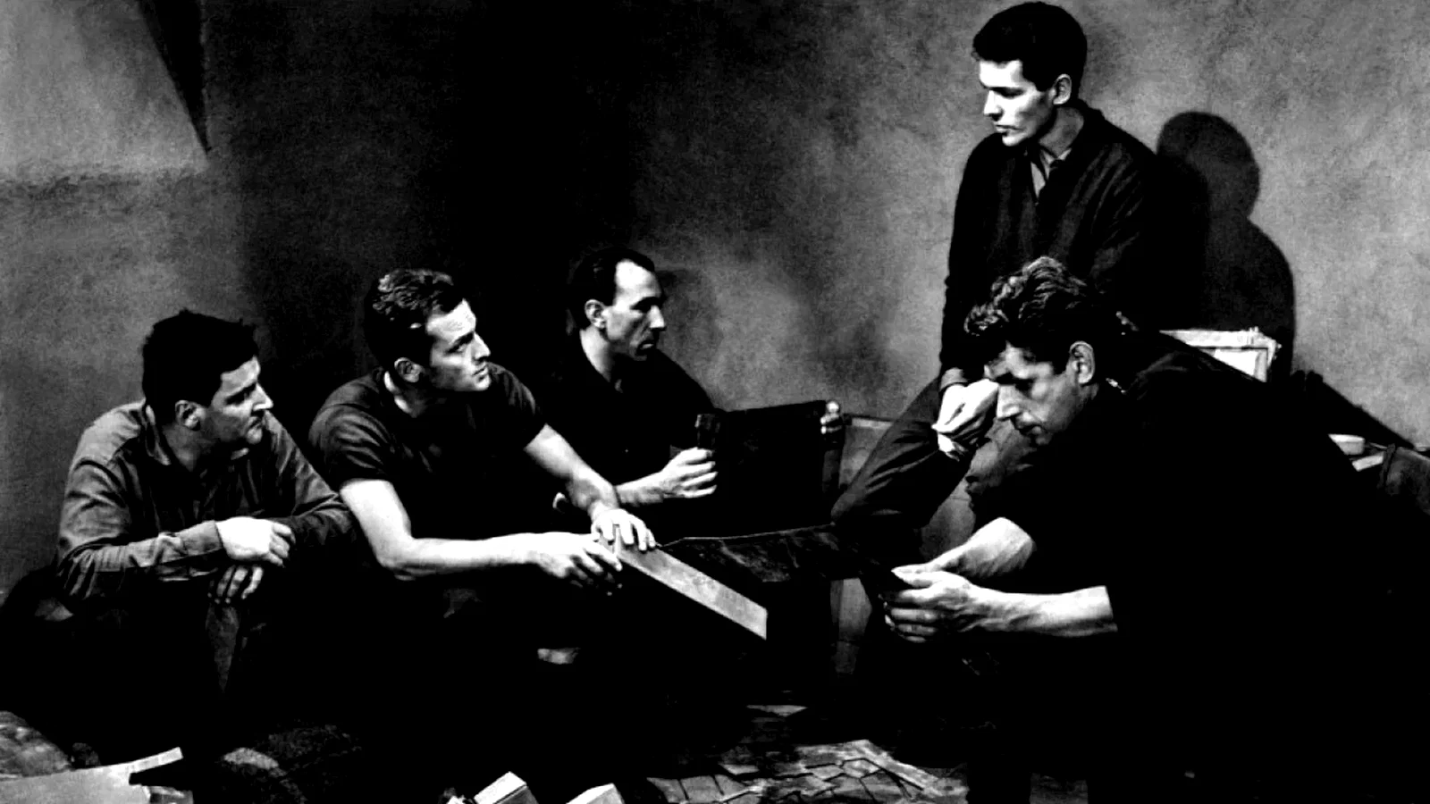 Photo 2 du film : Le trou
