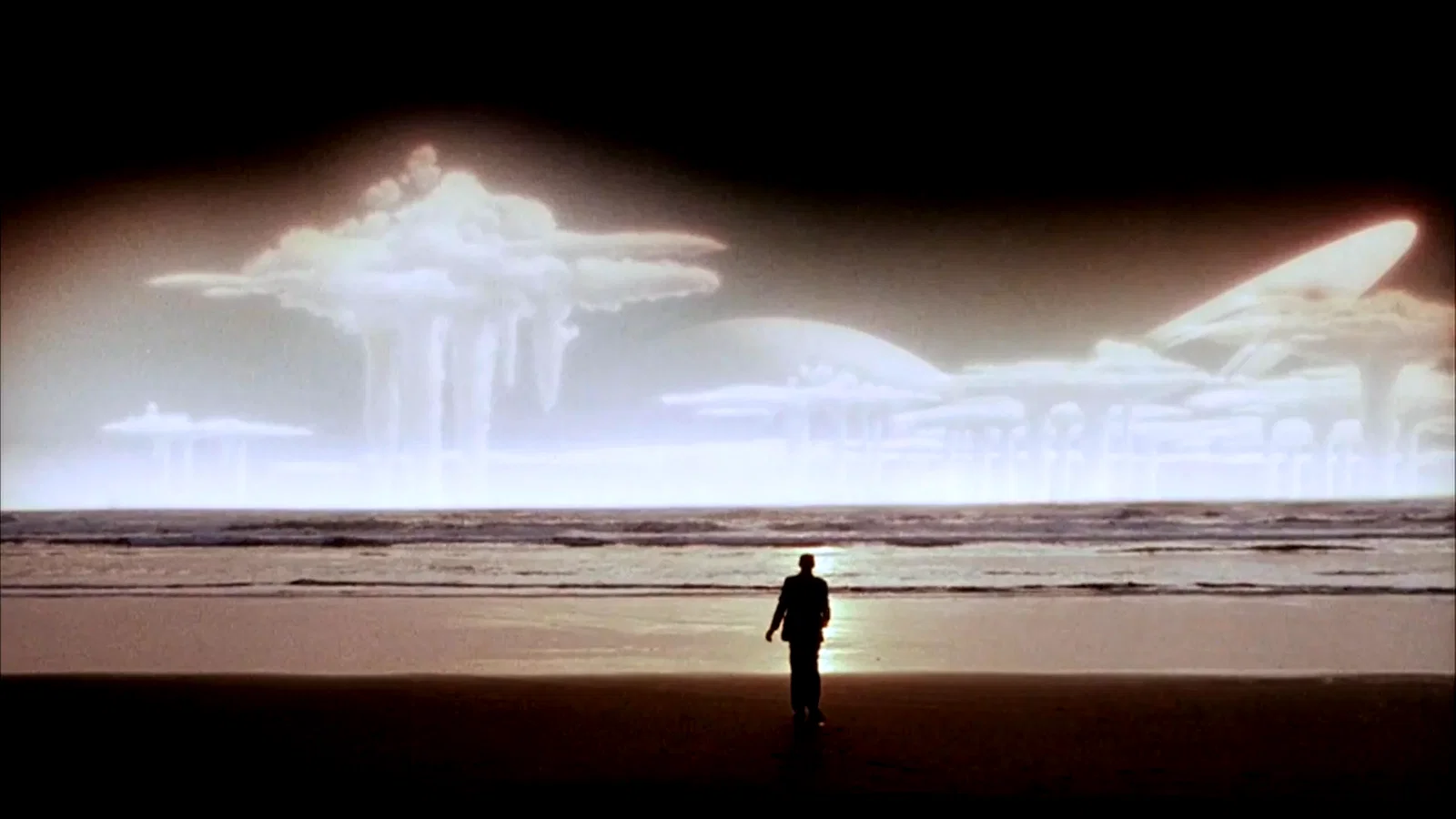 Photo 4 du film : Le dernier survivant