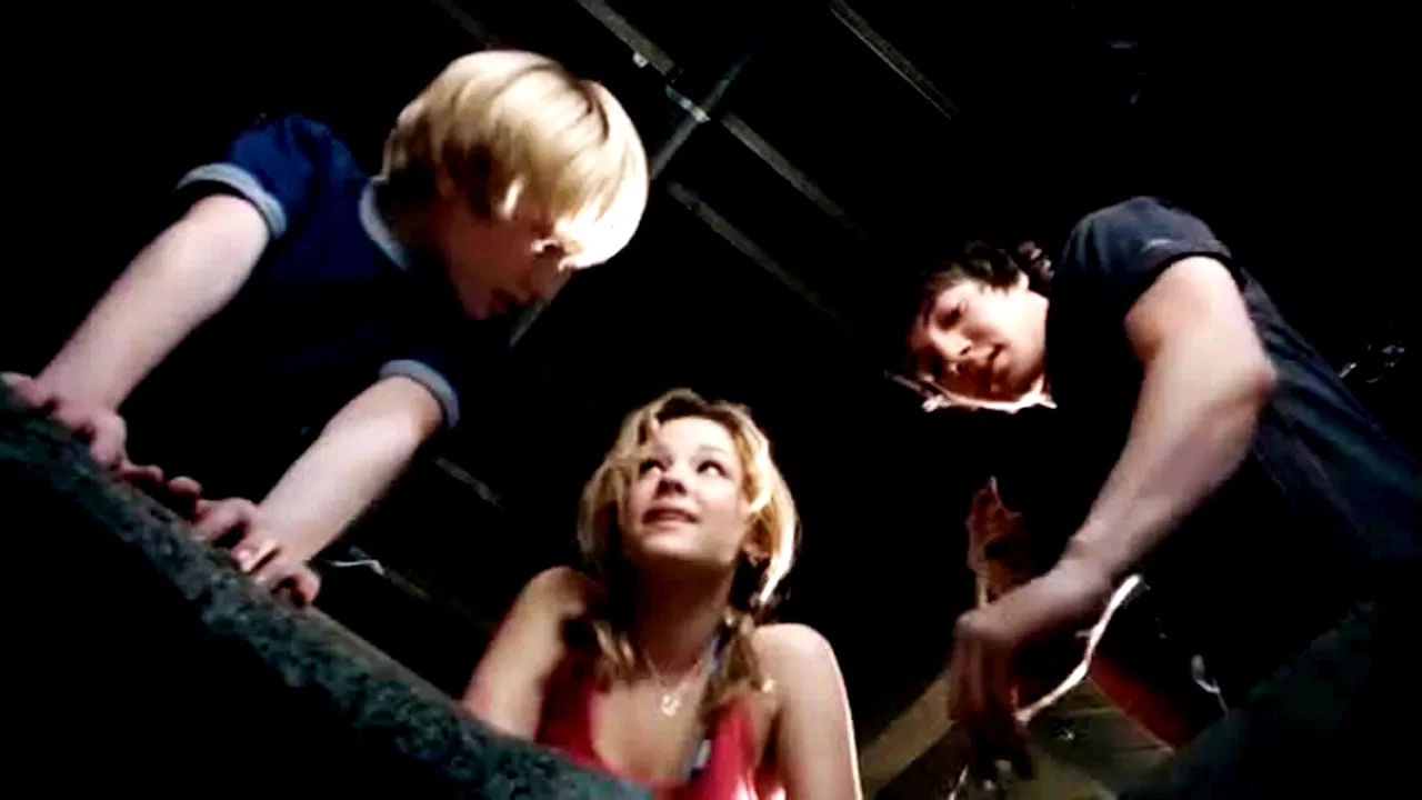 Photo 7 du film : The Hole