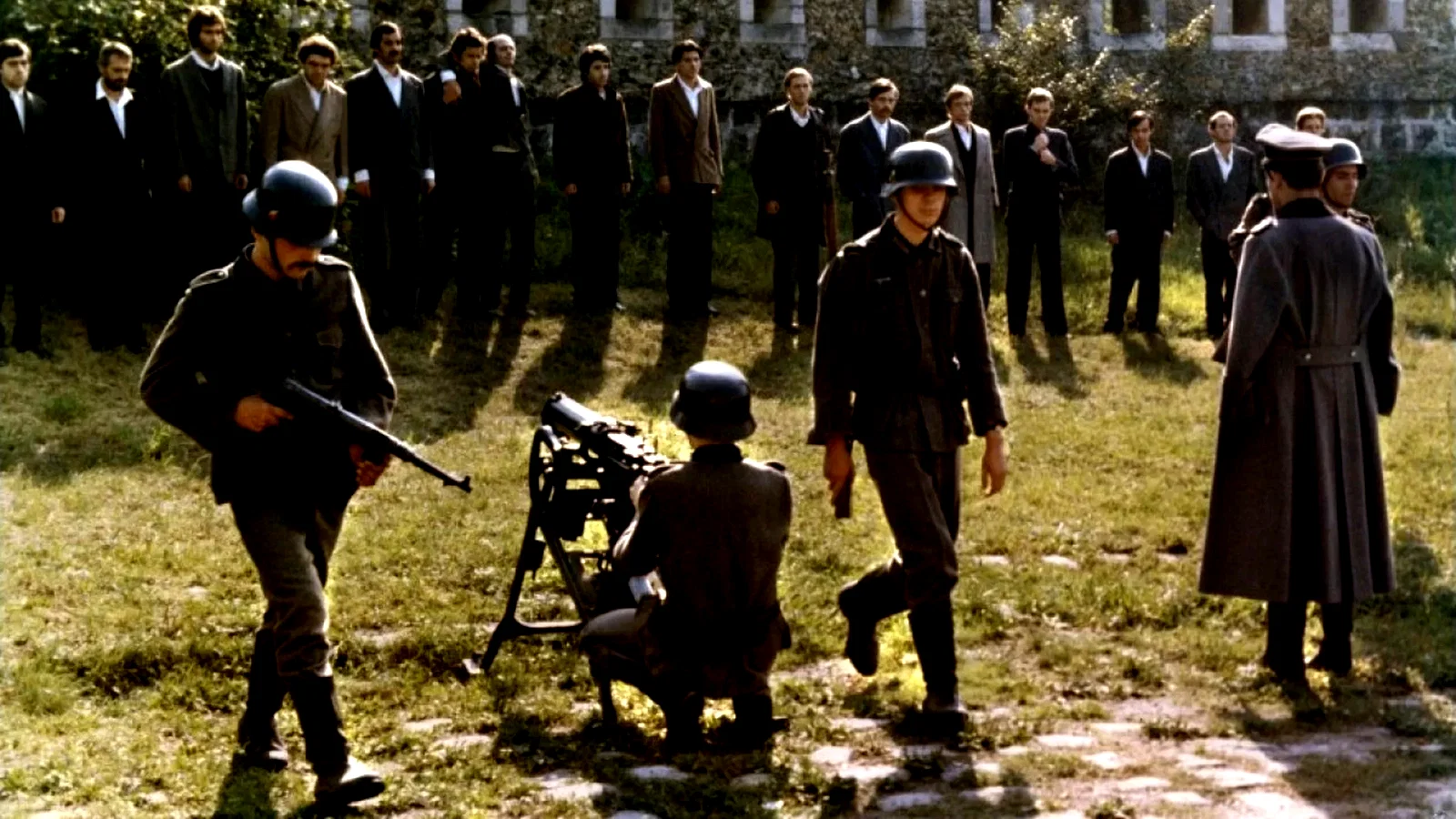 Photo 2 du film : L'affiche rouge