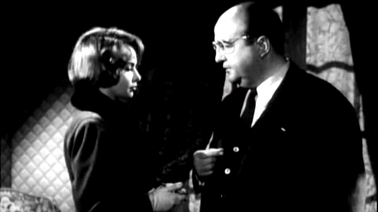 Photo 2 du film : La chatte