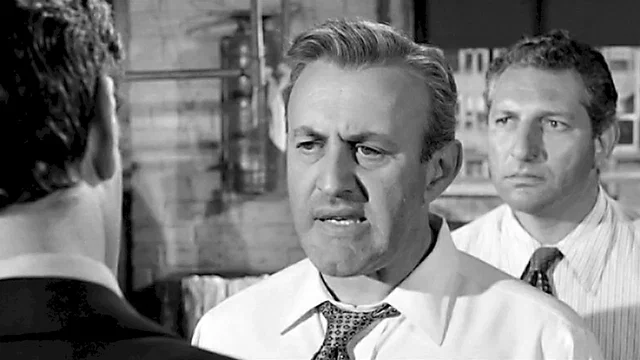 Photo 2 du film : Racket dans la couture