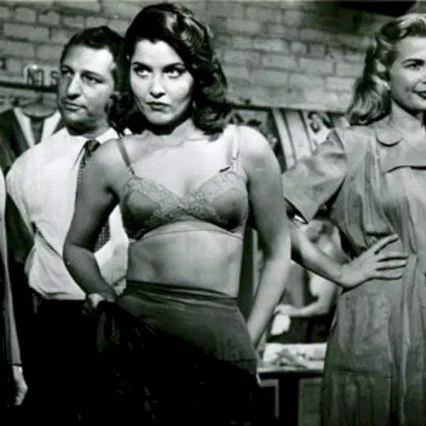 Miniature photo du film : Racket dans la couture