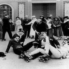 Photo du film : Charlot patine