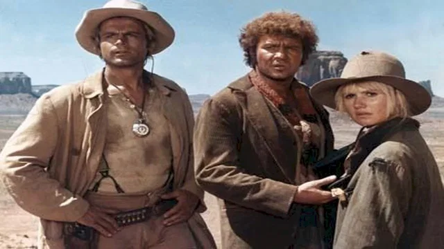 Photo 6 du film : Un genie deux associes une cloche