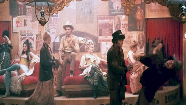 Photo 8 du film : Un genie deux associes une cloche