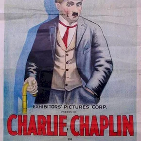 Photo du film : Charlot Garçon de Café
