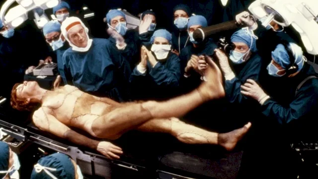 Photo 3 du film : Britannia hospital