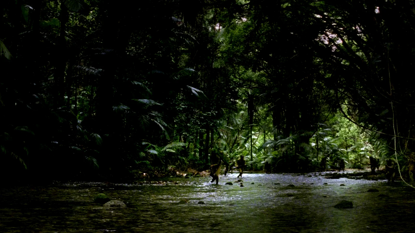 Photo 2 du film : Red line